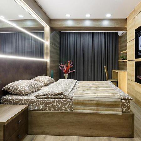 City Center. Panoramic Windows. Fireplace. تشيسيناو المظهر الخارجي الصورة